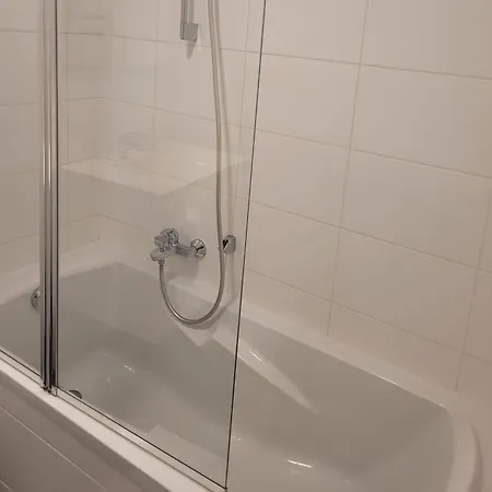Miracle Luxury Guillemins Apartamento *